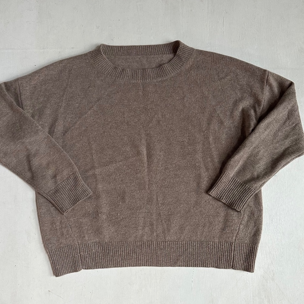 FRAME Long Sleeve Cashmere Jumper Sweater in Camel - Picture 2 of 5